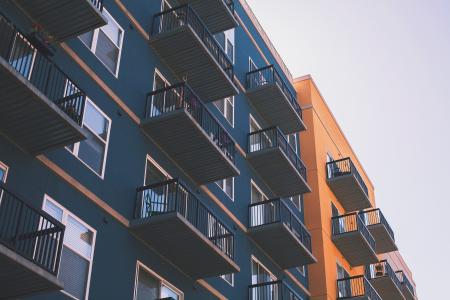 Horší dostupnost bydlení zastavuje růst cen nemovitostí na Ostravsku